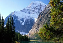 意甲国际米兰对阵乌迪内斯，谁能更胜一筹？